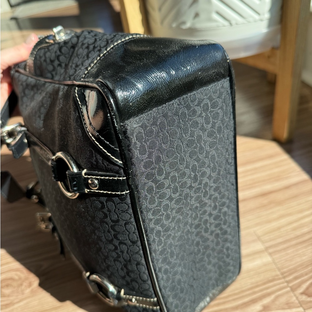 Vintage Y2K COACH Gallery Signature “C” Tote – Black Patent Trim (Style F12344) - Picture 7 of 15